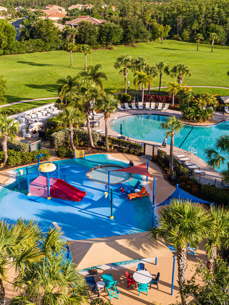 Botanica Lakes Community Pool and Splash Pad